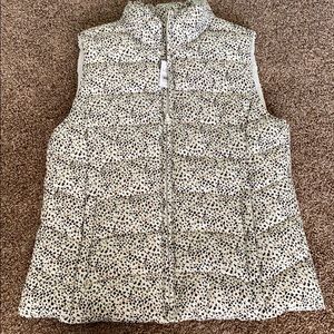 New Loft Puffer Vest Size Small
